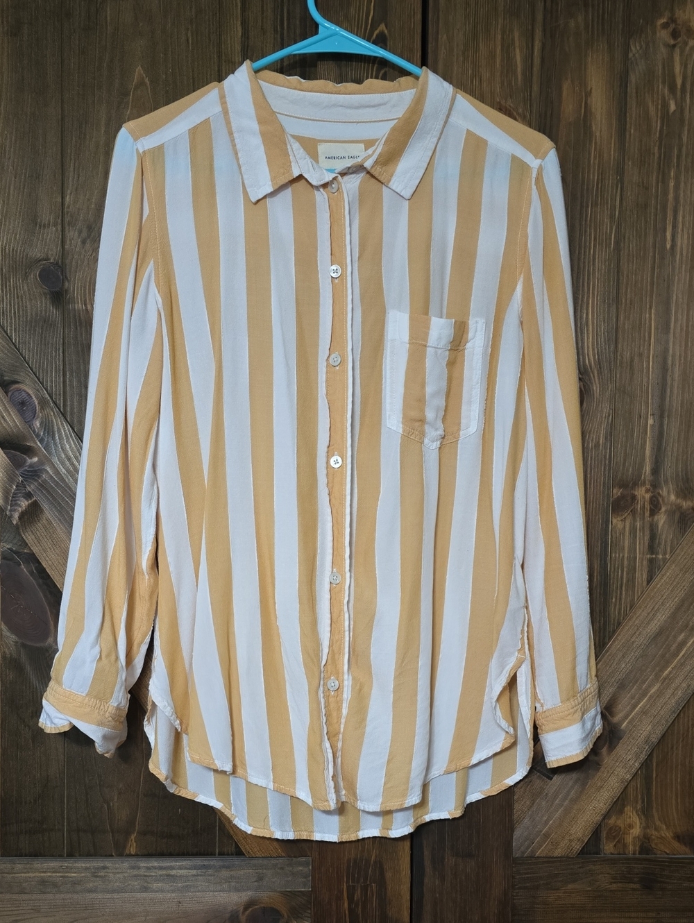 American Eagle Outfitters Vertical Stripe Button-Down Shirt - White & Tan